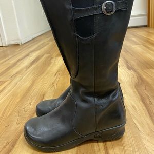 Water proof leather boots